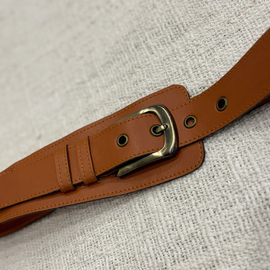 LUCY: Vegan Leather Retro Waist Belt in Tan